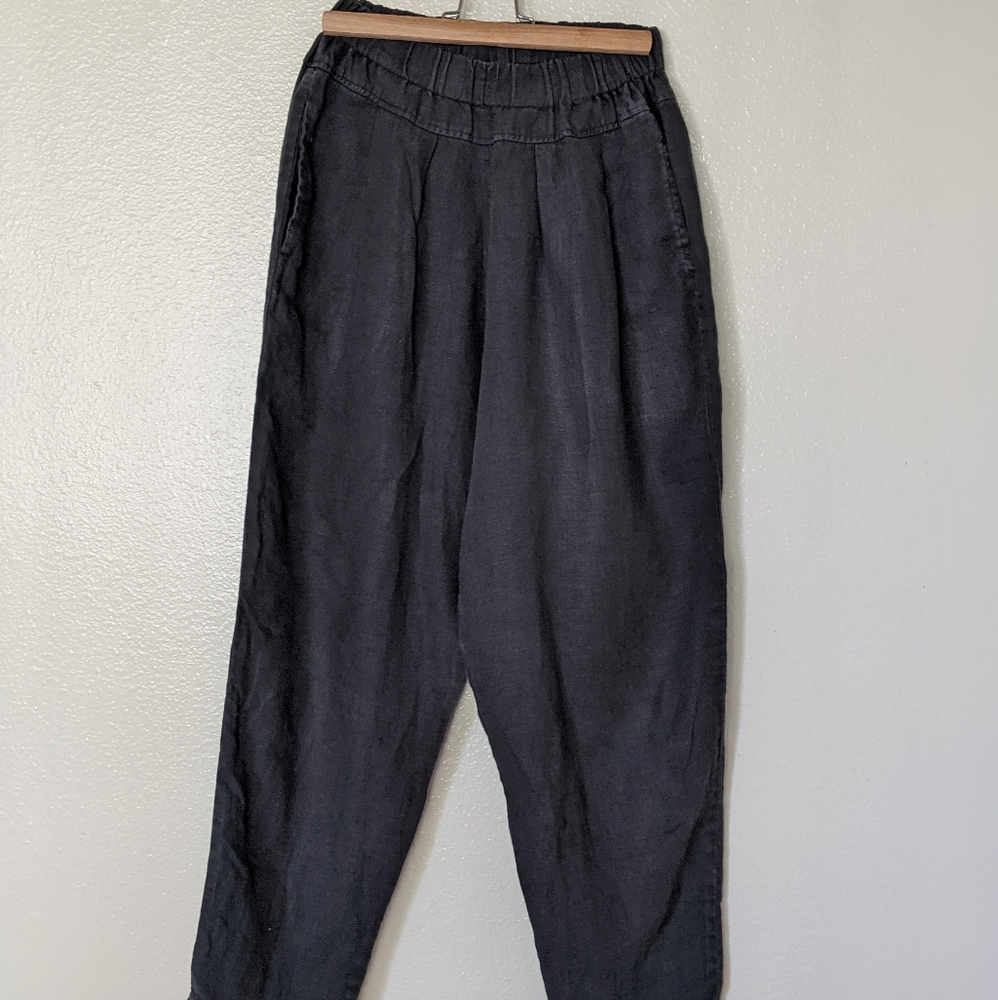 Black Crane Carpenter Pant in Black